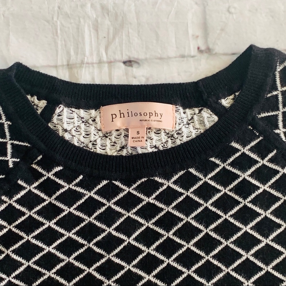 Philosophy Black and White Sweater Size Small - Picture 7 of 8